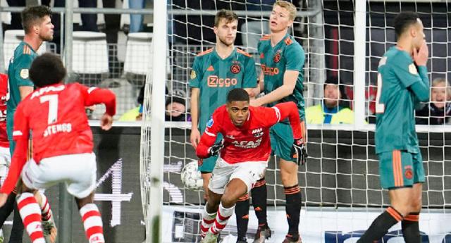 关键小鸟 关键小鸟