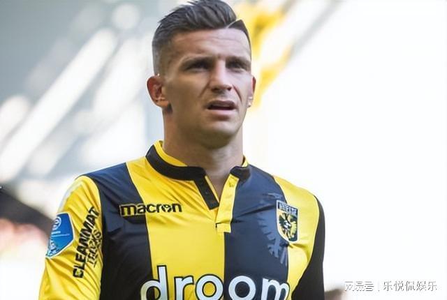 实现收益最 实现收益最