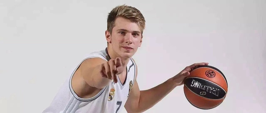 23前锋出 23前锋出