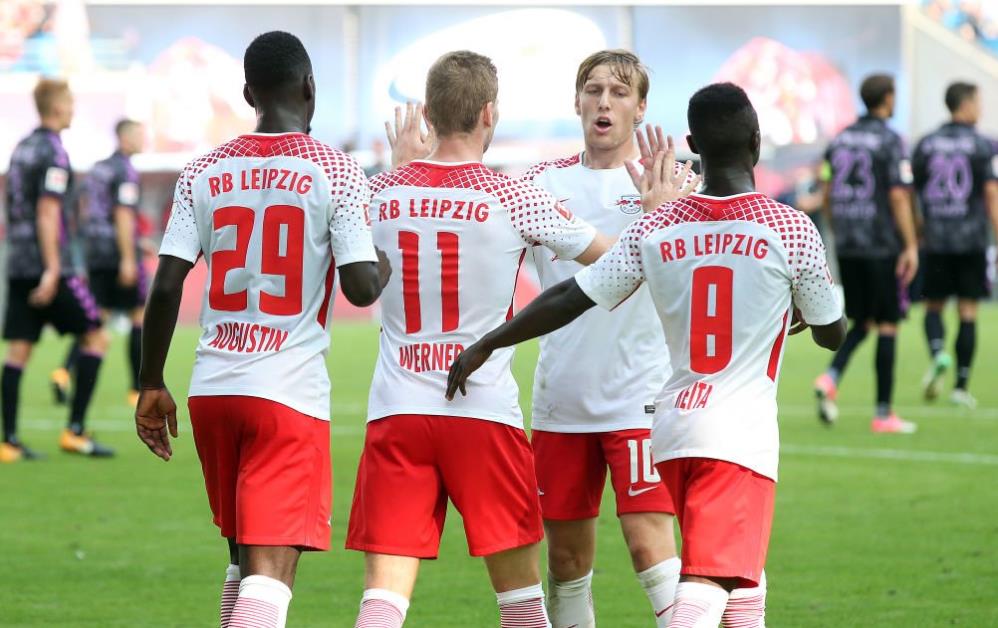 练与比赛产 练与比赛产