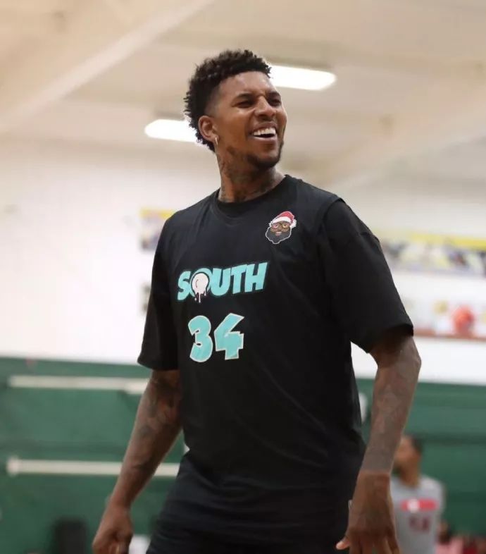 按各地区本 按各地区本